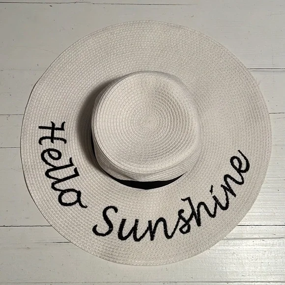 Floppy Sunhat - Picture 1 of 3
